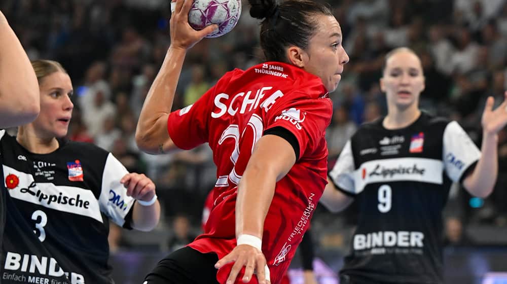 Jana Scheib y las jugadoras de balonmano del Thüringer HC cumplieron con dificultad su papel de favoritas / Foto: Sven Hoppe/dpa