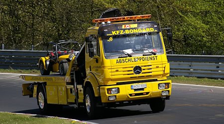 Ein Mercedes Abschleppwagen im Wert von 120.000 Euro wurde in Dresden geklaut. Symbolfoto: pixabay Meromex