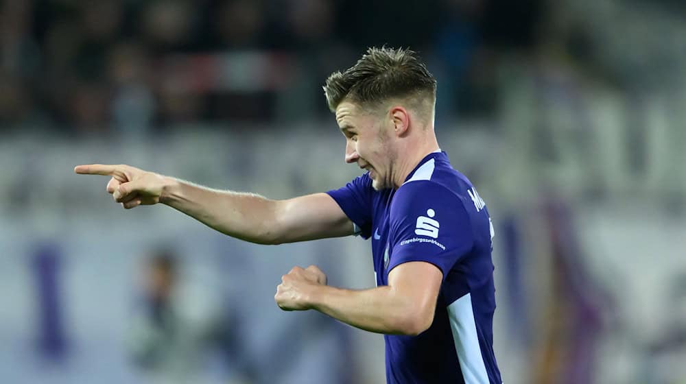 Erik Majetschak's goal against Schweinfurt made the preliminary decision (archive photo) / Photo: Robert Michael/dpa