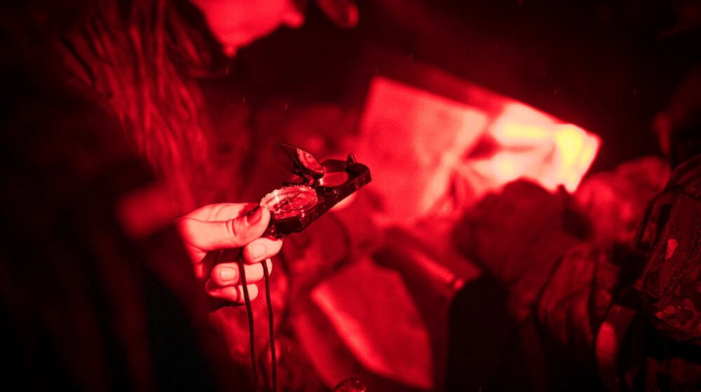 Sich im Dunkeln zu orientieren, gehört auch zur Ausbildung. Fotos: Bundeswehr/Anders