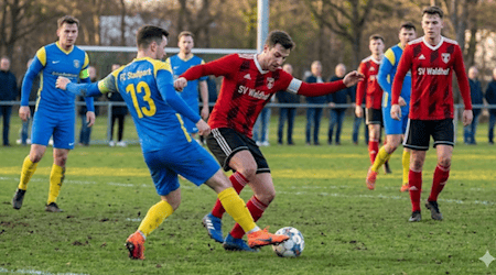 Moderne Fußballschuhe sorgen auch bei schwierigen Platzverhältnissen für guten Halt. KI-generiert mit Google Gemini