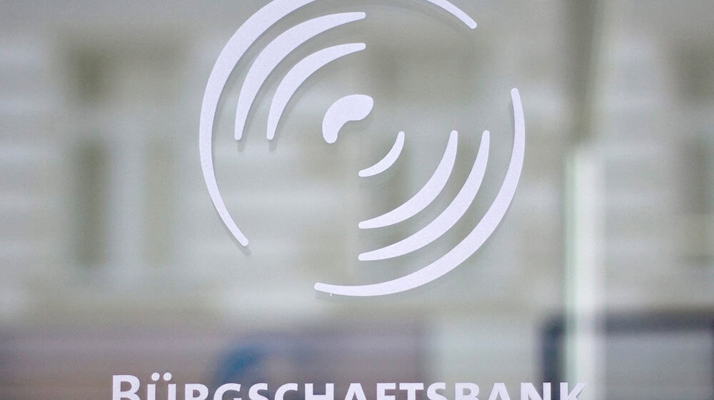 Bürgschaftsbank Sachsen has taken on more sureties and guarantees to secure corporate financing in 2025. (Symbolic image) / Photo: Jens Wolf/zb/dpa