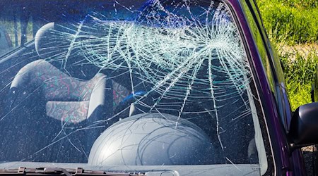 Symbolbild Autoglas / pixabay maxmann