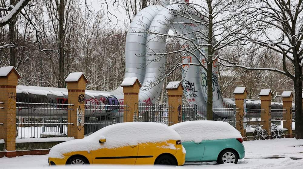 In Sachsen werden bis zu drei Zentimeter Neuschnee erwartet. (Symbolbild) / Foto: Jan Woitas/dpa