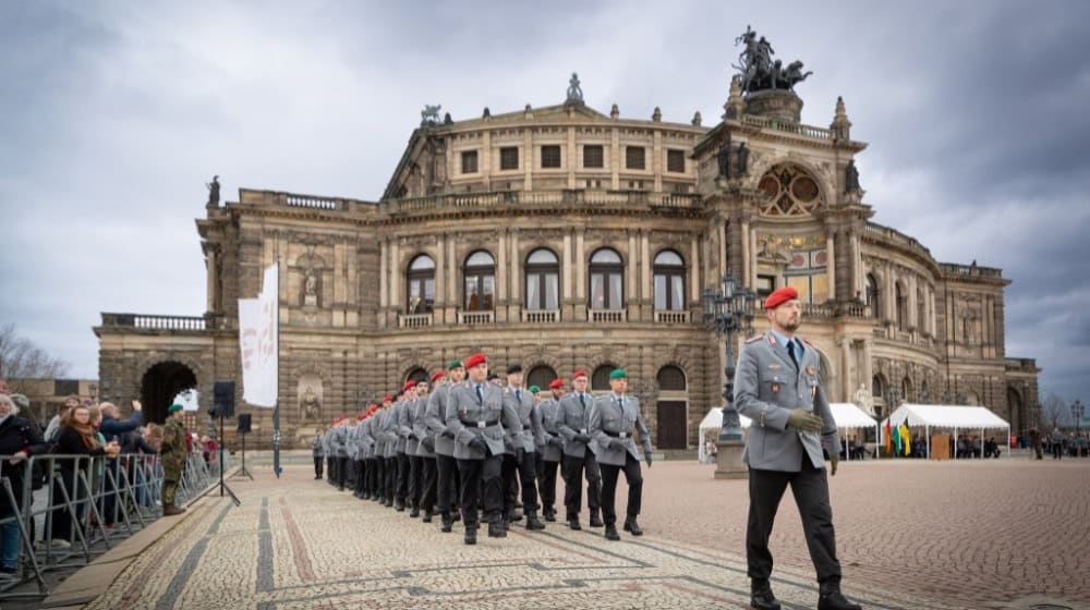 Appell auf dem Theaterplatz. Foto: Bundeswehr