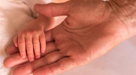 Symbolbild Kind in Pflege / pixabay dMz