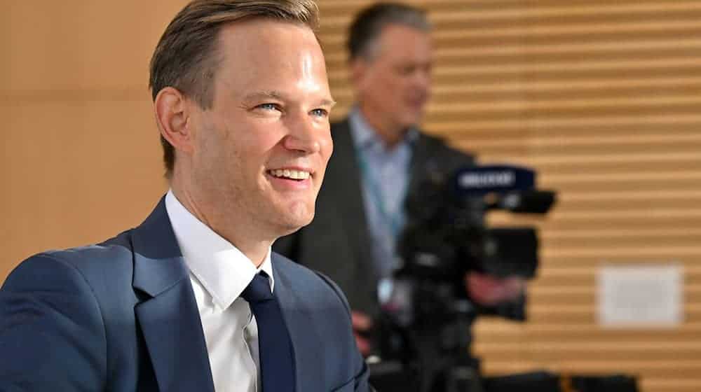 The Federal Government Commissioner for Drugs, Hendrik Streeck, calls for more prevention, especially for young people (archive photo). / Photo: Martin Schutt/dpa