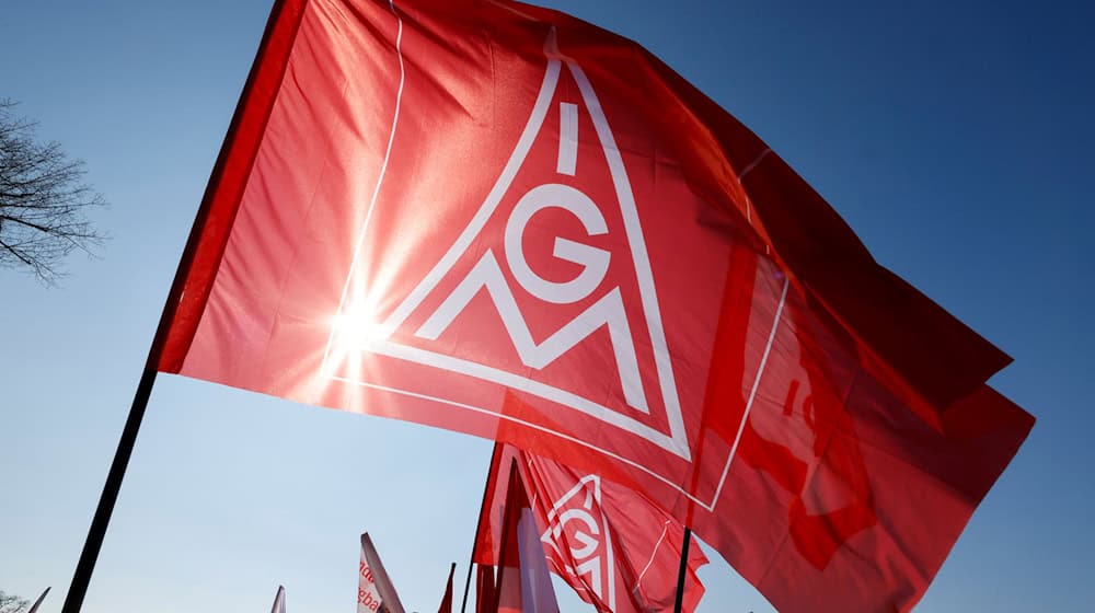 Employees of the development service provider IAV in Stollberg want to protest against the company's cost-cutting plans (symbolic image) / Photo: Thomas Banneyer/dpa