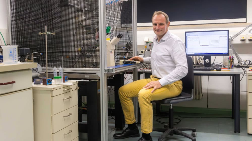 Prof. Dr. Michael © Schaefer and his team developed light-controlled switches for bodily functions. University of Leipzig/Swen Reichhold