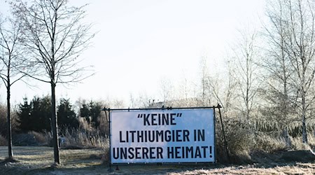 Bergbau hat im Erzgebirge über Jahrhunderte Tradition. Doch am geplanten Abbau von Lithium im Osterzgebirge gibt es auch Kritik. (Archivbild) / Foto: Sebastian Kahnert/dpa