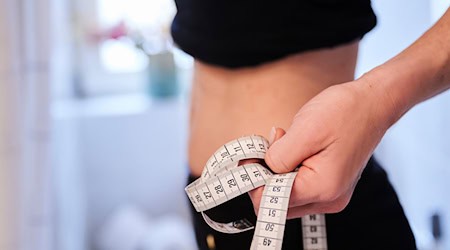 Eating disorders among girls and young women have increased significantly in Saxony in recent years (symbolic image).  / Photo: Annette Riedl/dpa/dpa-tmn