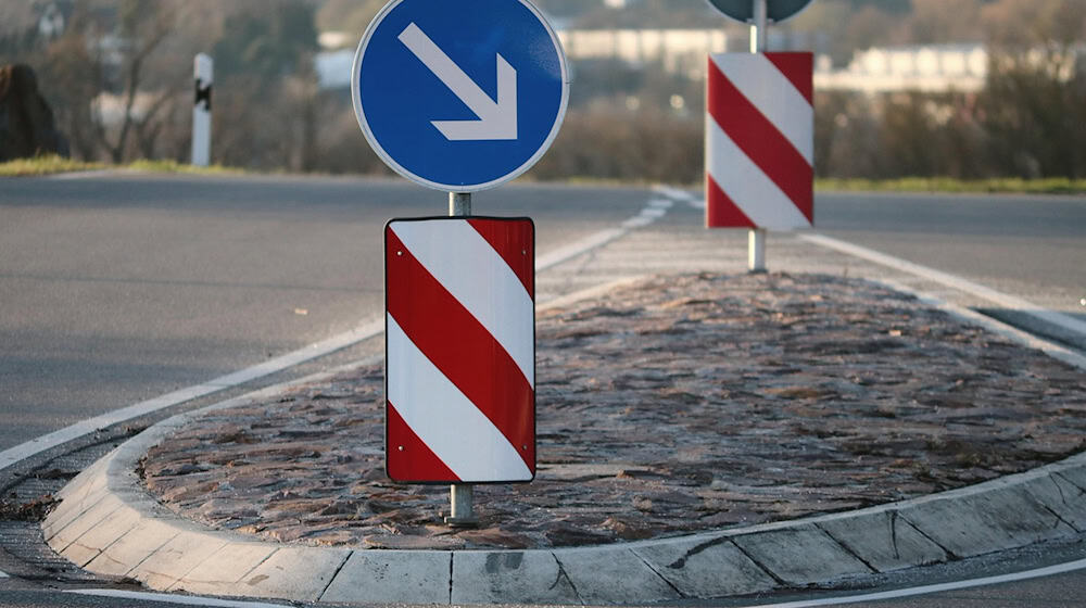 Symbolbild Verkehrsinsel / pixabay manfredrichter