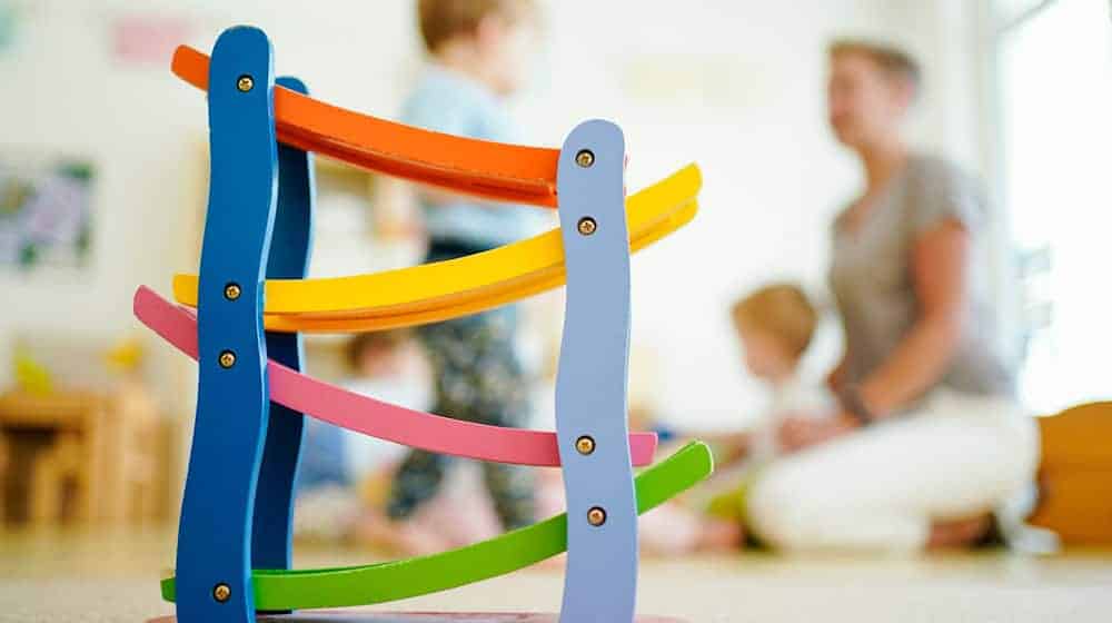 84 percent of daycare centers in Saxony are understaffed. (Symbolic image) / Photo: Uwe Anspach/dpa