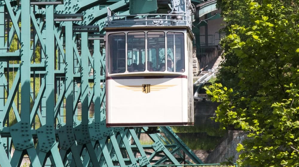 Ab Montag für drei Wochen nicht nutzbar: die Schwebebahn am Dresdner Elbhang. Foto: DVB AG