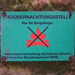 «Boofen» in Sächsischer Schweiz bis Mitte Juni verboten. (Archivbild) / Foto: Robert Michael/dpa