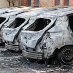 Brandanschläge auf Fahrzeuge haben in Sachsen 2025 einen Millionenschaden verursacht (Symbolbild). / Foto: Jan Woitas/dpa-Zentralbild/dpa