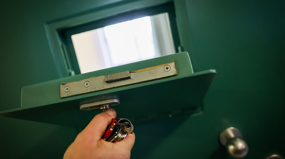 Die CDU in Sachsen hat eine Verschärfung des Jugendstrafrechtes ins Gespräch gebracht. (Symbolbild) / Foto: Christian Charisius/dpa