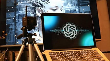  Das Dateiformat entscheidet: Leipziger Wissenschaftler belegen, dass HTML-Berichte dreimal häufiger in ChatGPT-Antworten auftauchen als PDFs.