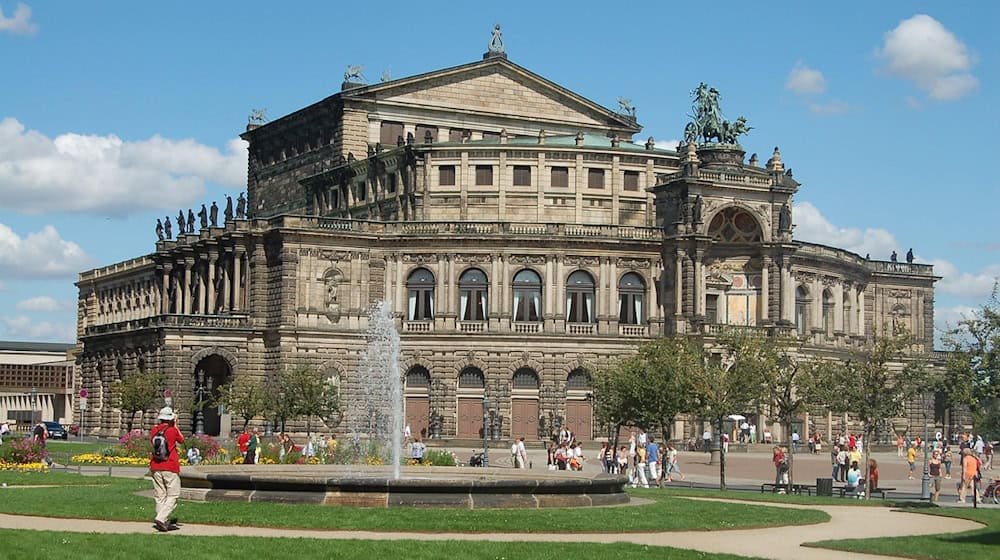 Symbolbild Semperoper / pixabay momentblende