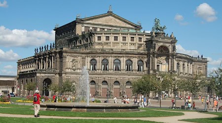 Symbolbild Semperoper / pixabay momentblende