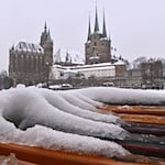 Am Wochenende gibt es vielerorts eine Mischung aus Regen, Schneeregen und Schnee. (Symbolbild) / Foto: Martin Schutt/dpa