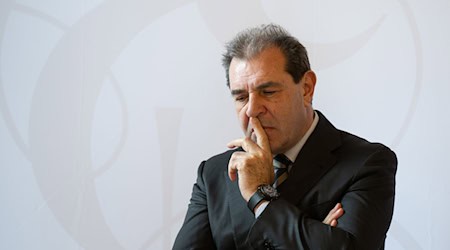 Даніеле Гатті - один із всесвітньо відомих диригентів (архівне фото) / Фото: Sebastian Kahnert/dpa