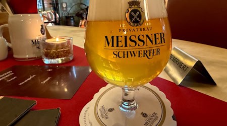 Am Stammtisch in der Brauereigaststätte in Meißen. Foto: Ulf Mallek