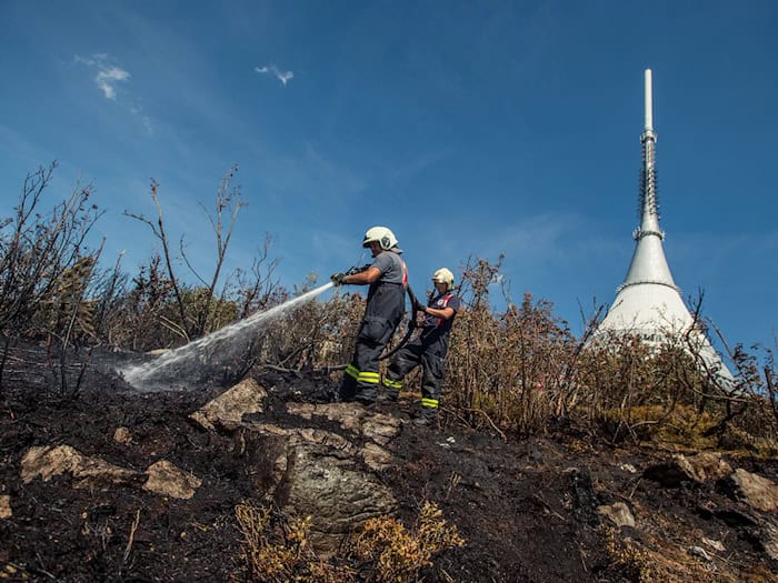 Der Fernsehturm von Liberec ist die Dominante der Region.(Archivbild) / Foto: Radek Petráek/CTK/dpa