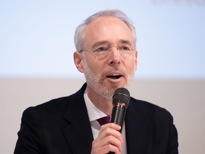 SKD General Director Bernd Ebert is optimistic about the future despite a drop in visitor numbers.  / Photo: Sebastian Kahnert/dpa