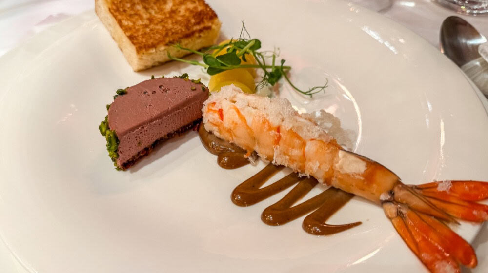 Goose liver terrine | wild shrimp | pineapple | brioche (picture: Ulrich van stipriaan)