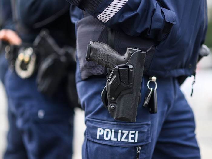 Die Linken sehen weiterhin Ungereimtheiten bei der Kontrolle der Polizei über ihre Munition (Symbolbild). / Foto: Robert Michael/dpa