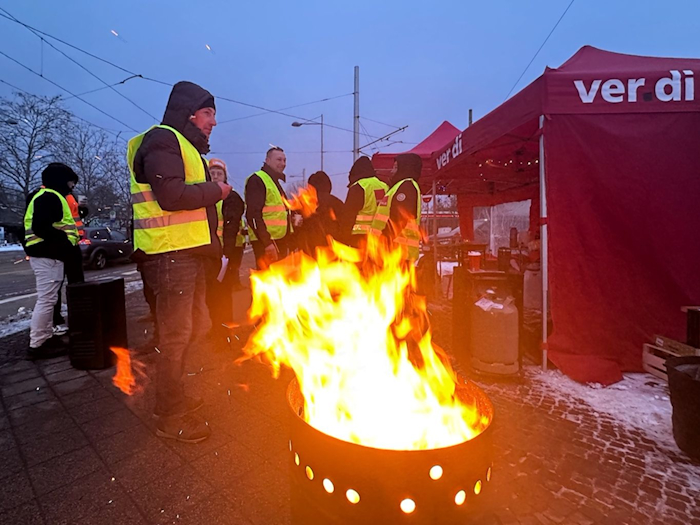 Bereits am 2. Februar hatte es Warnstreiks an den LVB-Depots gegeben. Foto: Benjamin Weinkauf