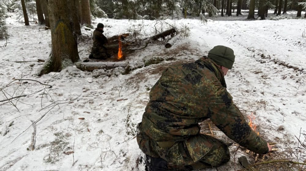 Panzergrenadiere im Wald. Foto: Bundeswehr/Pietsch