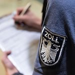 Der Zoll hat im vergangenen Jahr erneut Millionenschäden durch Schwarzarbeit in Sachsen aufgedeckt (Symbolbild) / Foto: Hendrik Schmidt/dpa