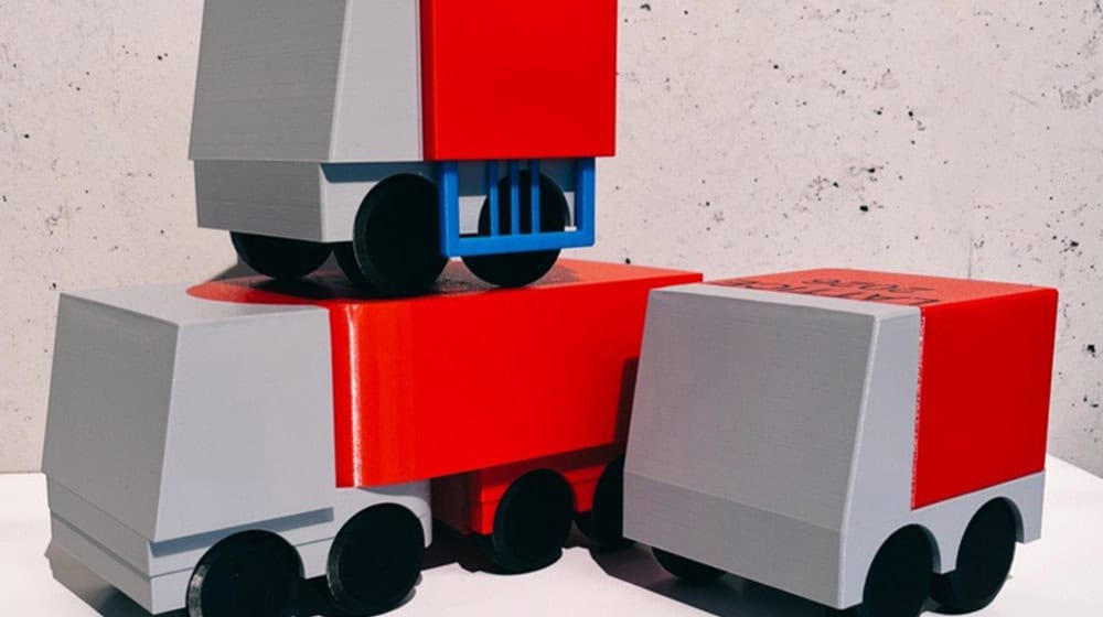 Eine Visualisierung zeigt Varianten für die automatisierten Fahrzeuge. Bis 2028 wollen Forschende der WHZ Zwickau autonome Paketroboter entwickeln. © WHZ/A. Tzschoppe