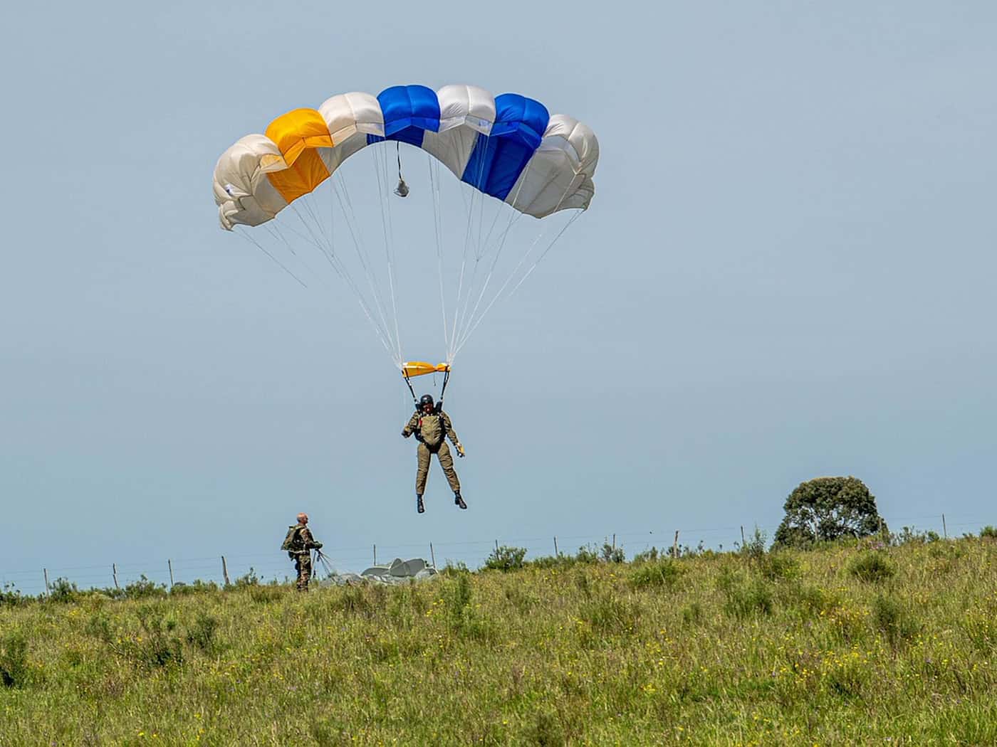 Symbolbild Fallschirmjäger / pixabay 3345557