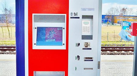 Symbolbild Fahrkartenautomat / pixabay reverent