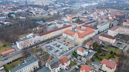 Die Stadt Weißwasser ist besonders vom Strukturwandel nach dem Ausstieg aus der Braunkohle betroffen. (Archivbild) / Foto: Sebastian Kahnert/dpa