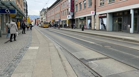 Nach 30 Jahren sind die Gleise an der Haltestelle Schillerplatz dringend sanierungsbedürftig. Foto: FEdH