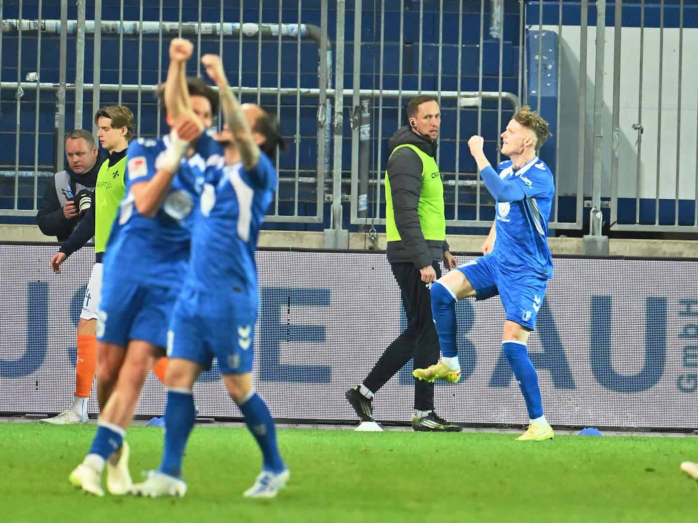 1:1 como una derrota: Magdeburgo se destroza para nada