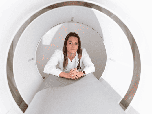For Prof. Anja Braune, the new scanner is key: the device should make AI-supported diagnoses and tailored therapies possible.