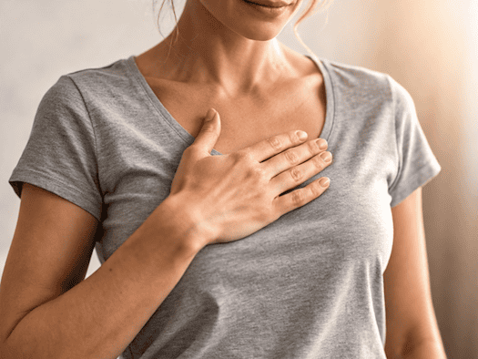 Brustkrebs kann Knochen befallen – Dresdner Forschende wollen verstehen, wie das passiert.