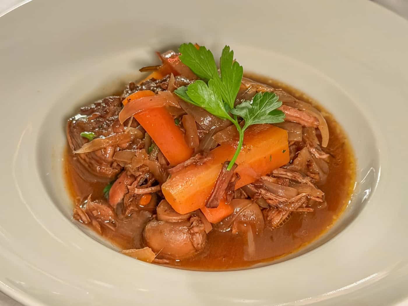 Boeuf Bourguignon prepared according to Frédéric Fourré's family recipe (Photo: Ulrich van Stipriaan)