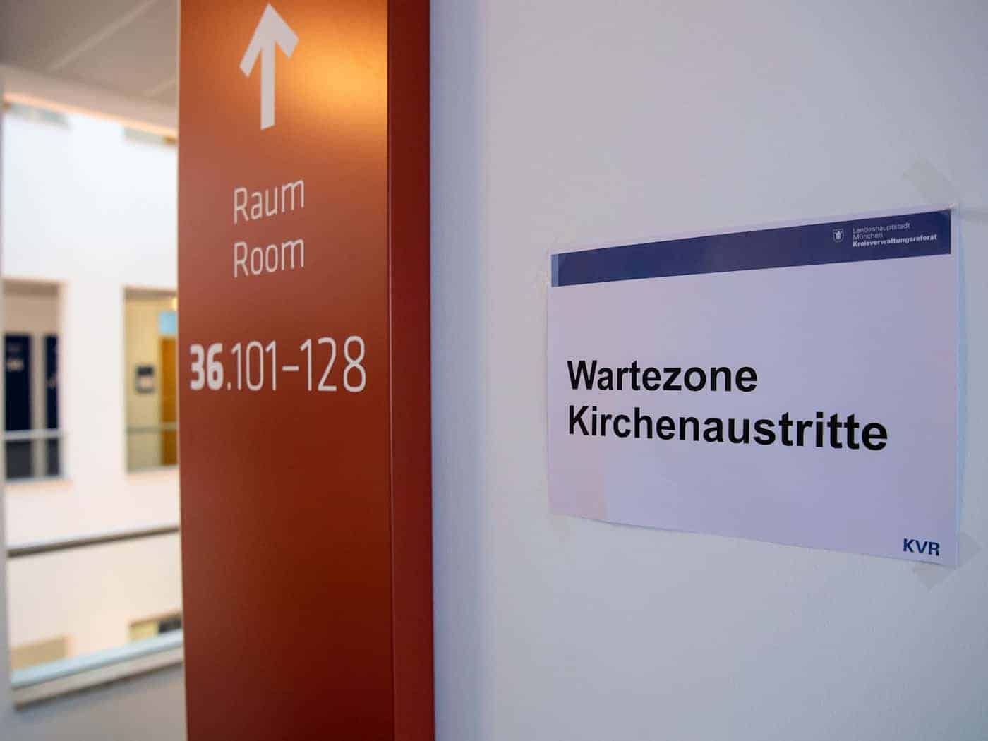 Kirchen verlieren auch in Sachsen weiter Mitglieder