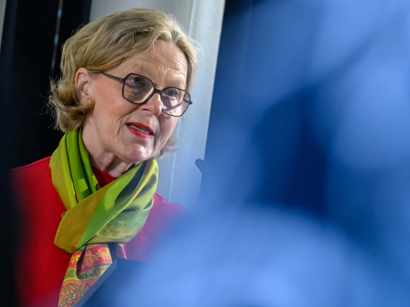 Krawjace włosy widźi strukturnu změnu we wuhlowych kónčinach w planje