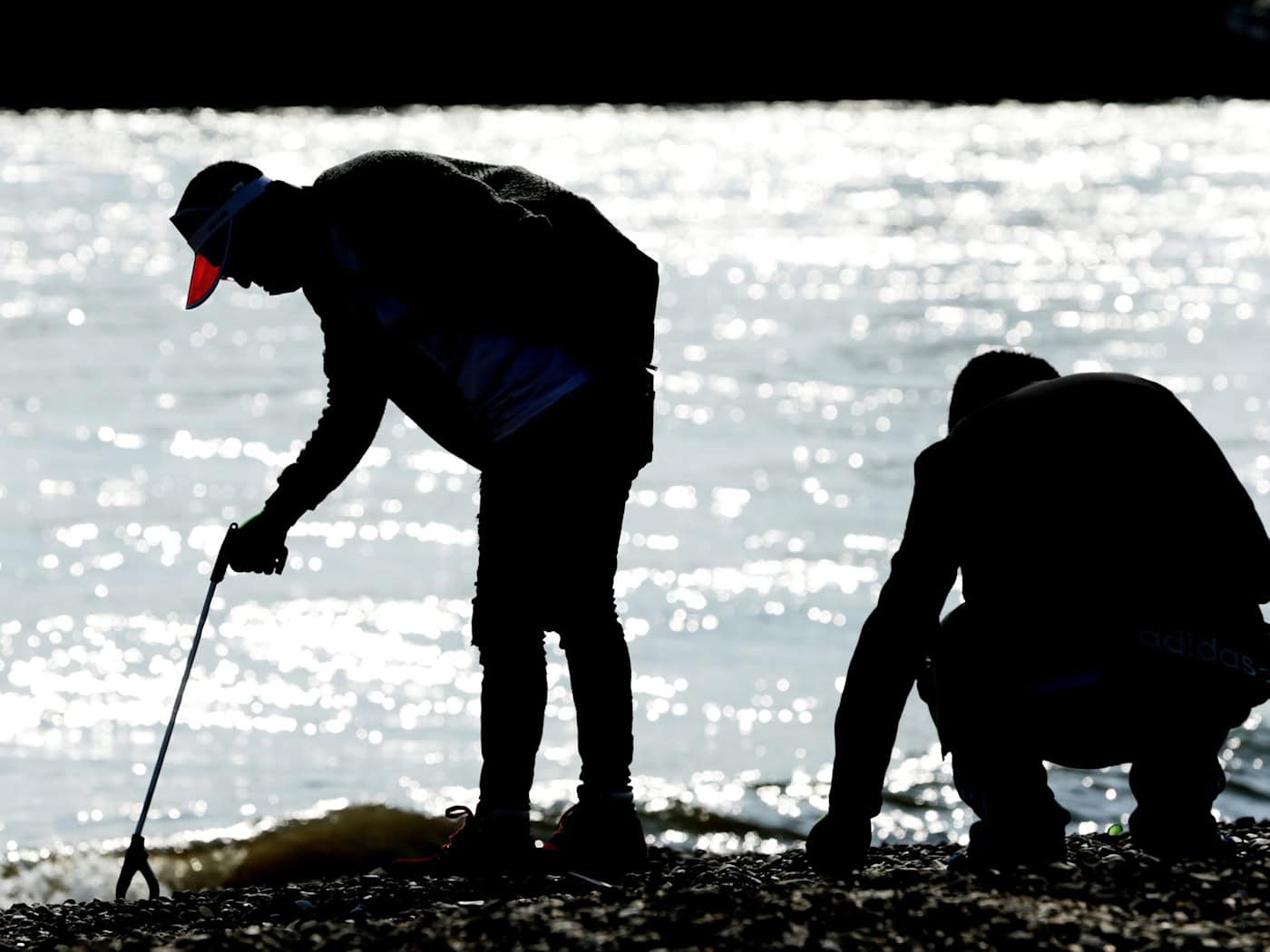Collecting garbage as an event - local authorities invite you to a spring clean