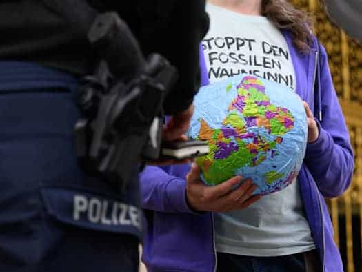 Protest gegen Aufweichung von Klimaschutzzielen in Dresden