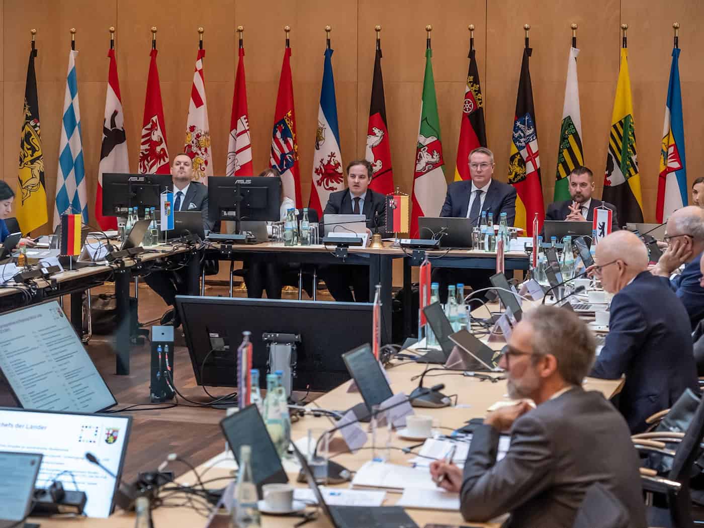 Wołaj do Bodycamsa w ćahach a přepruwowanju spritowych płaćiznow