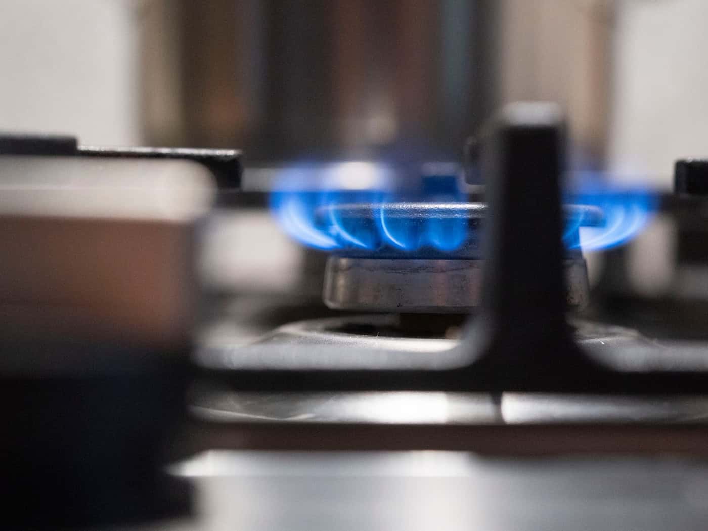 Cómo afecta la guerra de Irán a los precios del gas