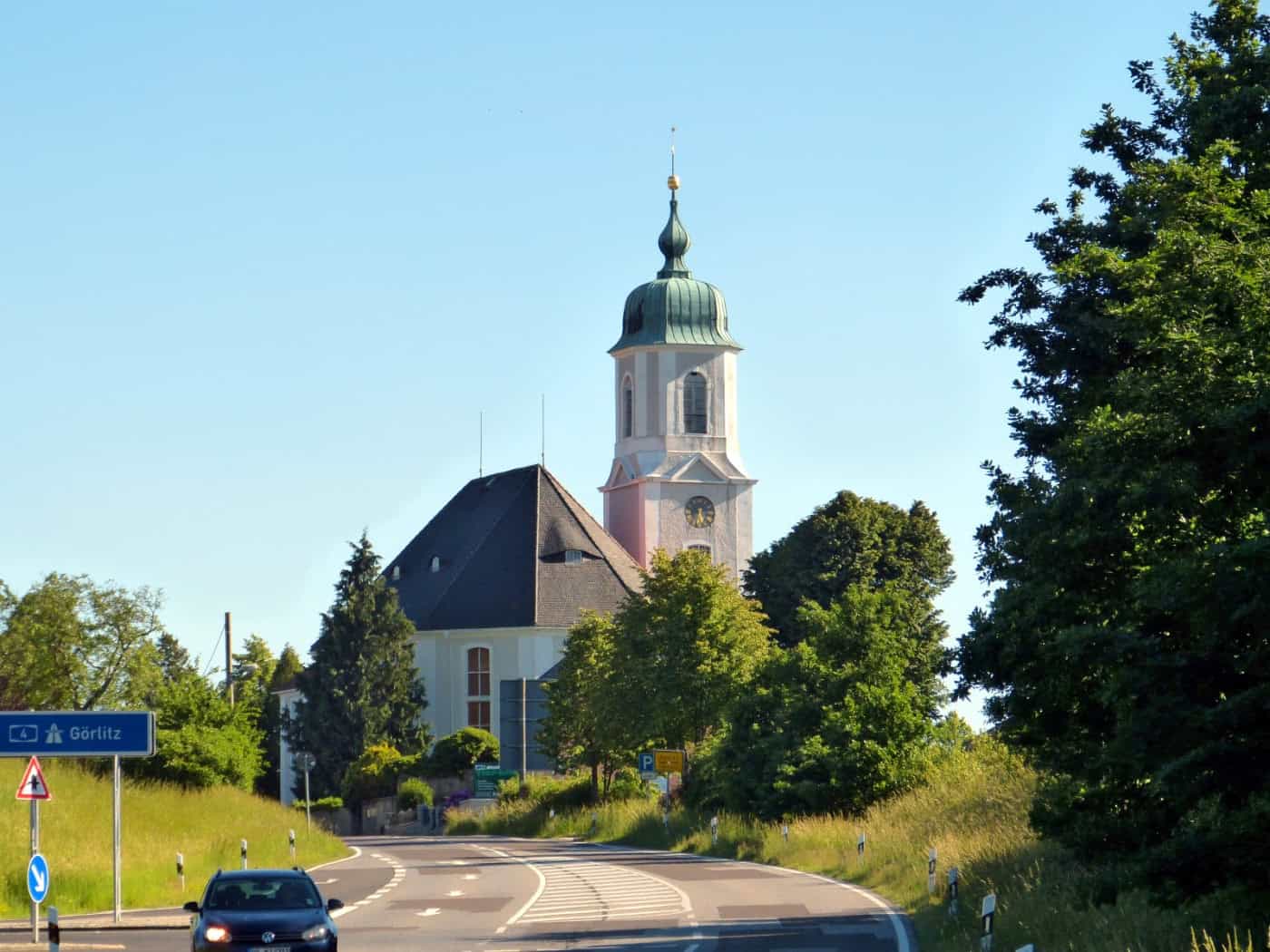 Autobahnkirche